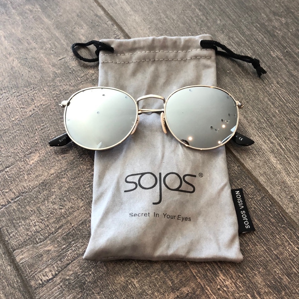 Sojos silver circle sunglasses